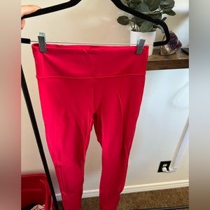 Red fabletics leggings motion 365